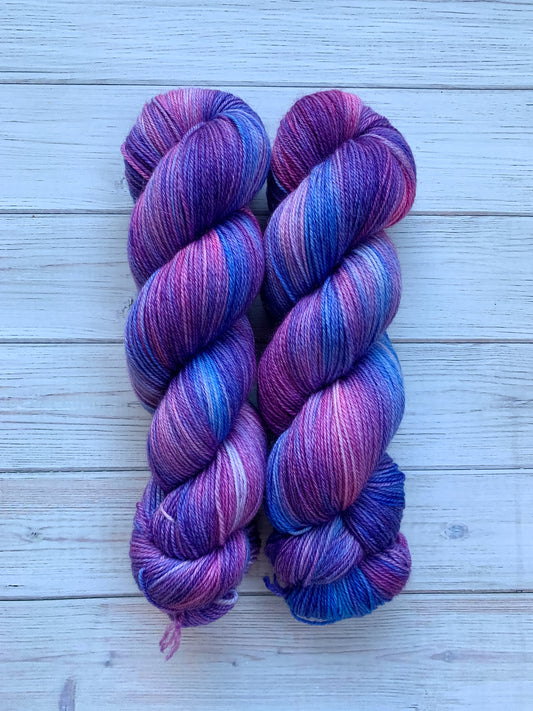 OPULENT - NUNDLE SOCK