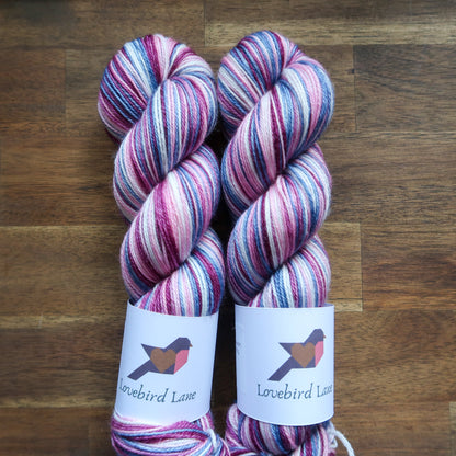 MARIE SELF STRIPING - NUNDLE SOCK