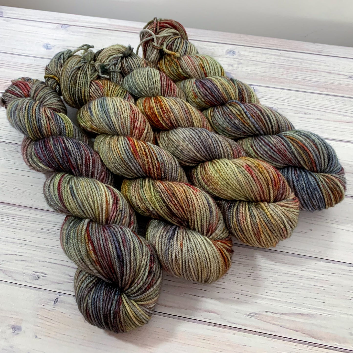 SNAKESHEAD - MERINO WORSTED 115g